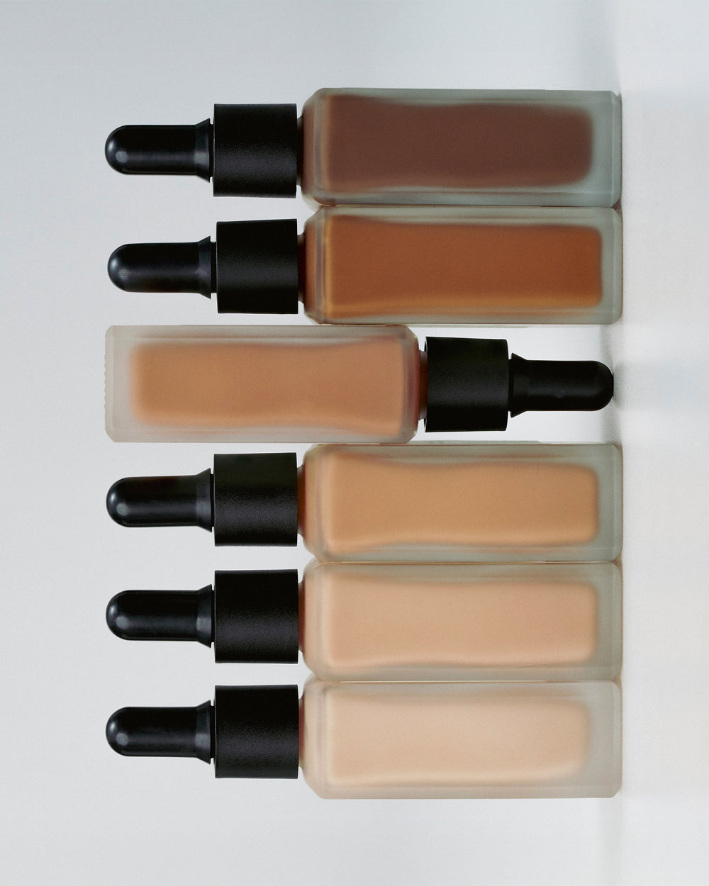 Tinted Serum Vitamin C + Aloe Vera — Typology