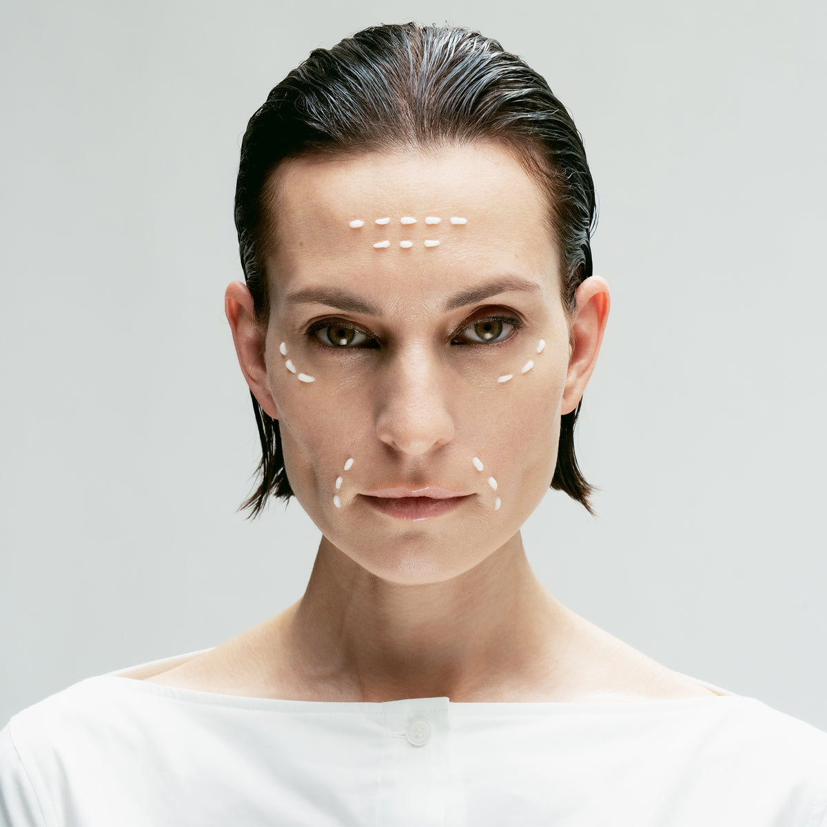 Targeted Skin-Tightening Concentrate 10% Inhibiting Peptide Complex + Hyaluronic Acid — Typology