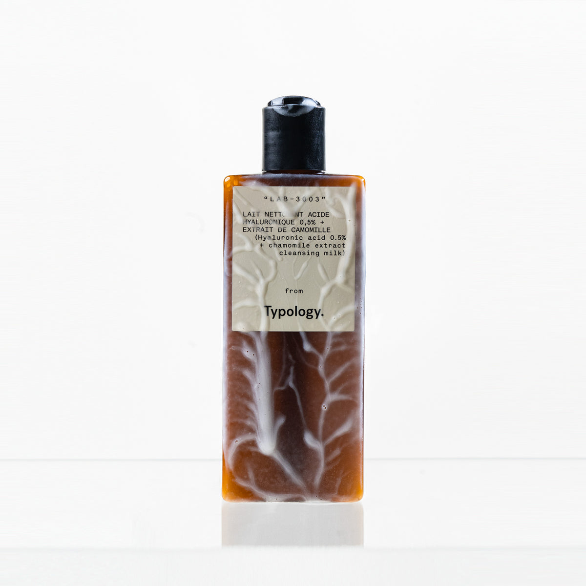 Hydrating Cleansing Milk 0.5% Hyaluronic Acid + Chamomile Extract — Typology