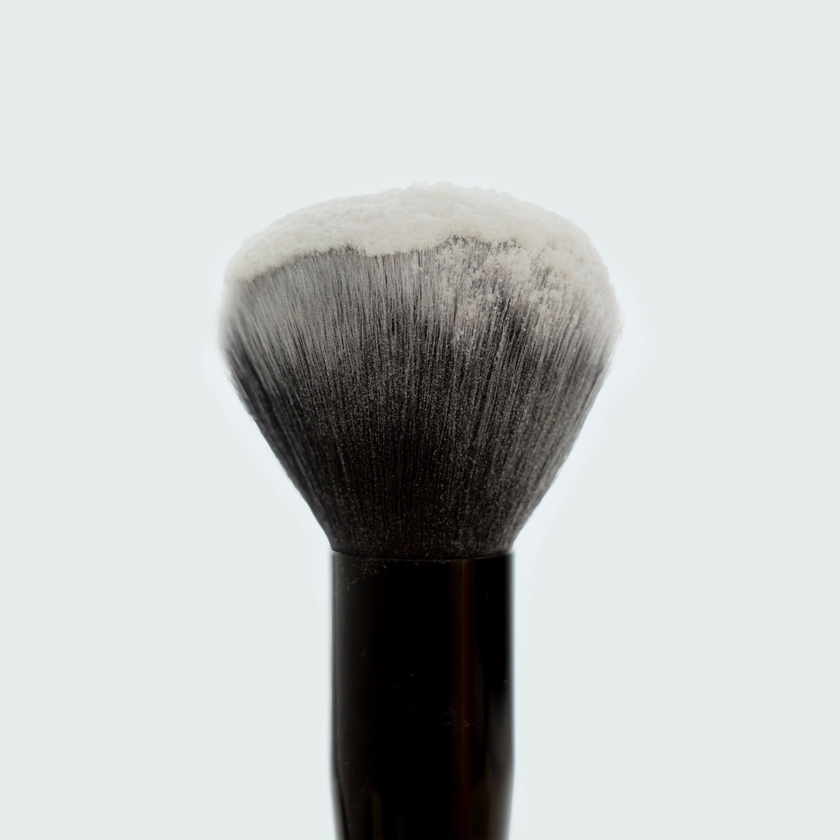 Mattifying Loose Powder 1% Zinc PCA + Hyaluronic Acid — Typology
